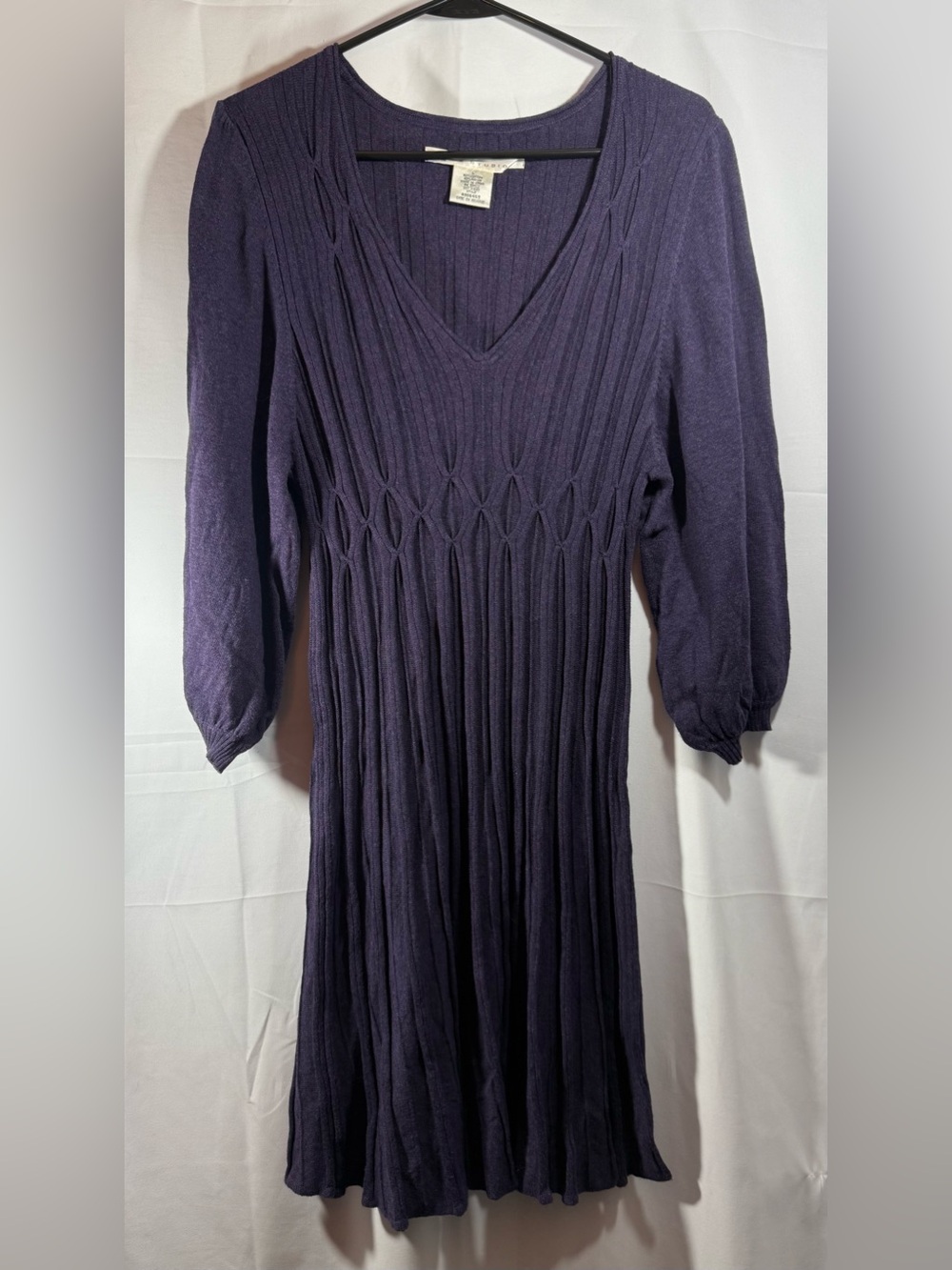 Max Studio Plum V-Neck 3/4 Sleeve Pleated Sweater Dress Size Large
